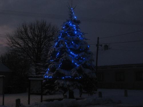 Adventní setkání a rozsvícení vánočního stromu
