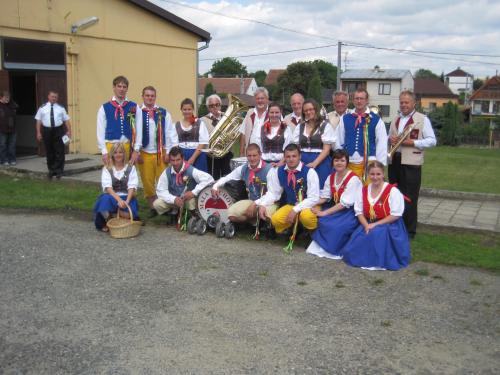 Krojovaná pouť 2011